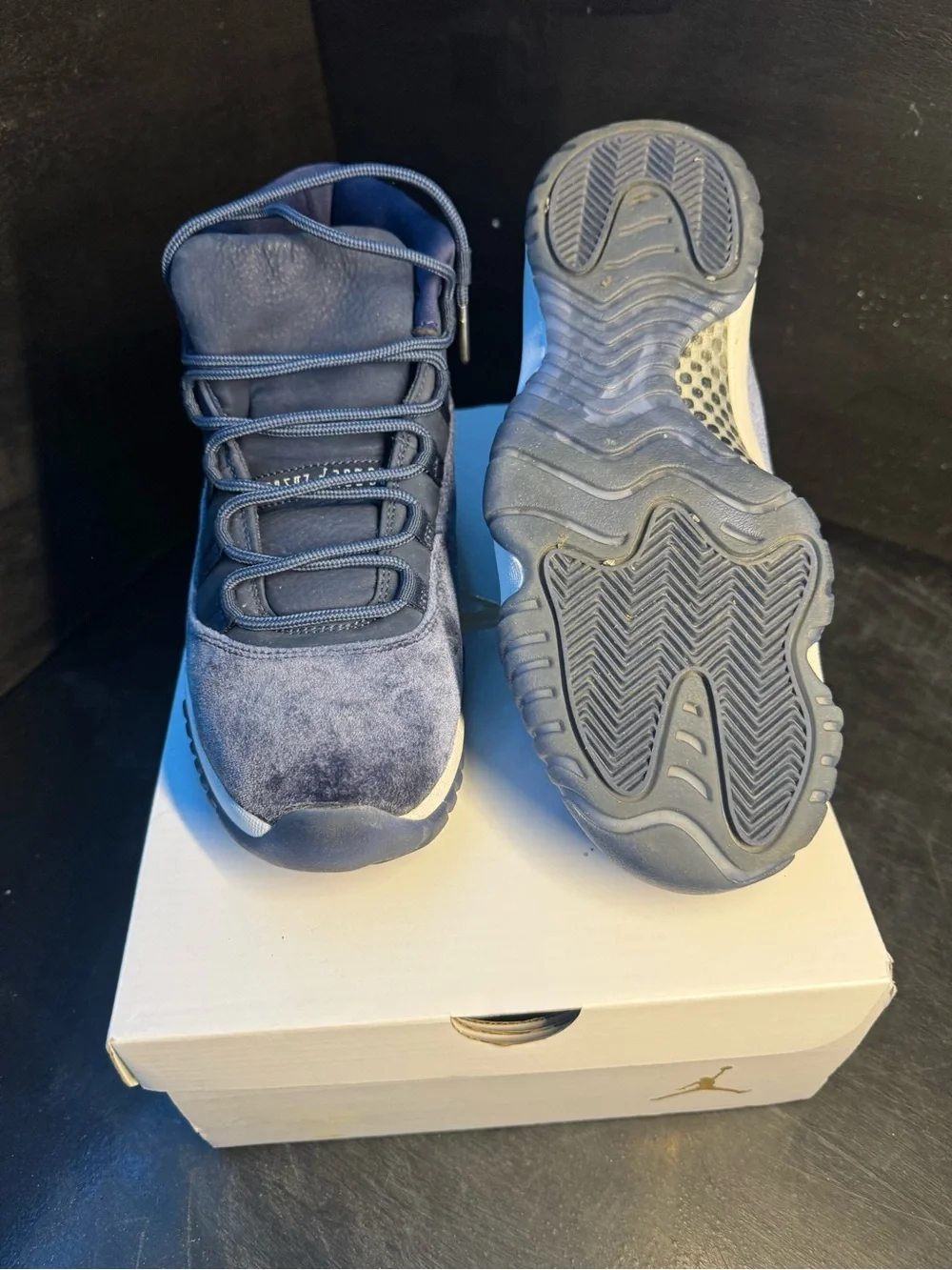 Jordan 11 women’s  Lace-Up High Top Boots - Navy Blue